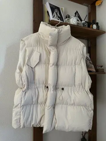 화이트 다운 베스트 프론트 지퍼