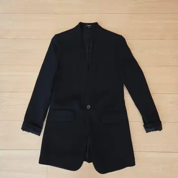 Theory 노카라 자켓 블랙 00