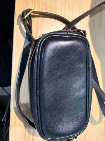 HERZ 숄더 미니백 헬츠