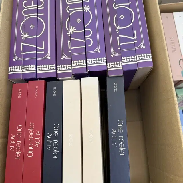 아이즈원 개봉앨범 40개 일괄판매