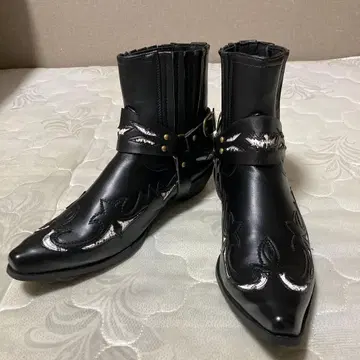 블랙 가죽 웨스턴 부츠