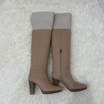 긴자 카네마츠 베이지 가죽 오버니 부츠