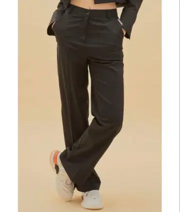 CRANK BUTTON LONG PANTS/밑단 버튼 슬랙스 플레어 팬츠