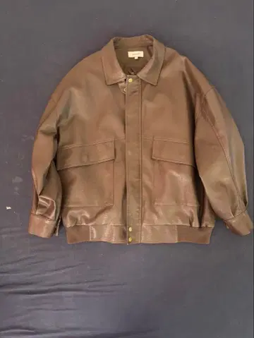 MONO-MART 브라운 가죽 자켓 박스 실루엣