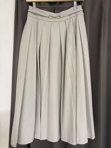 SNIDEL 플레어 스커트