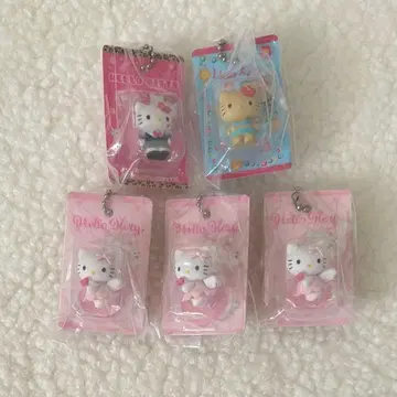 [ 익명 배송 ] 헬로키티 미니어처 패키지 참