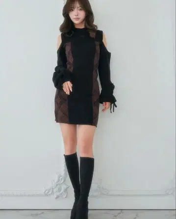 darich 사이드 체크 니트 미니 원피스