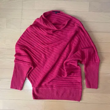 ANAYI 빨간색 리브 변형 스웨터