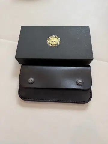 초레어 cootie 마법 디자인 가죽 지갑