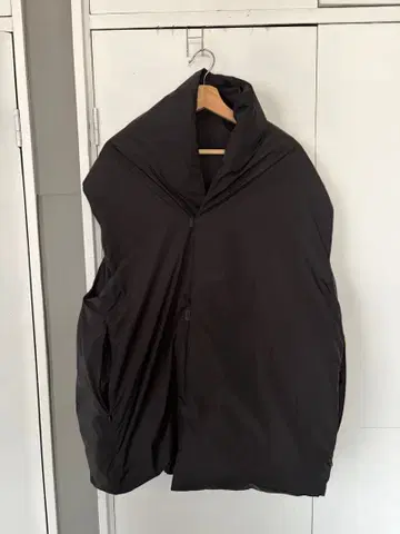 TEATORA ROOMKEY VEST 사이즈 3