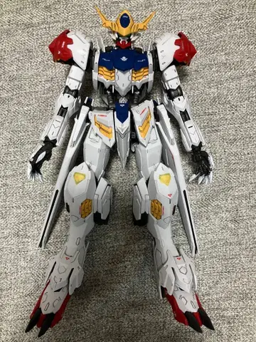 MG 1/100 건담 발바토스 루푸스 완성품