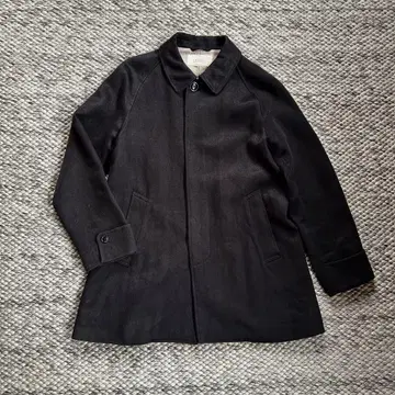 네스트로브 컨팩트 두꺼운 원단의 린넨 코트 사이즈 3 블랙