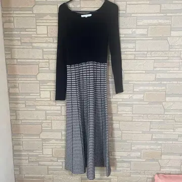 MERCURYDUO 긴팔 체크 무늬 니트 원피스 F