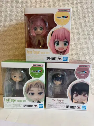 SPY x FAMILY 피규어 세트 (요르, 로이드, 아냐)