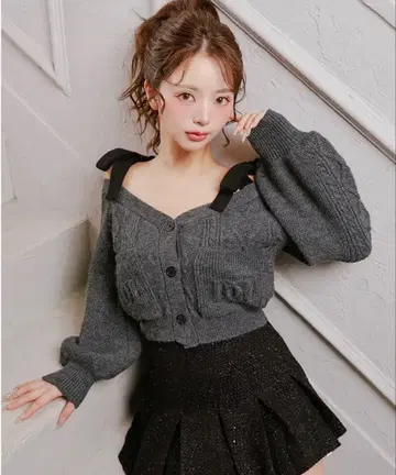 darich 숄더 리본 V넥 니트탑