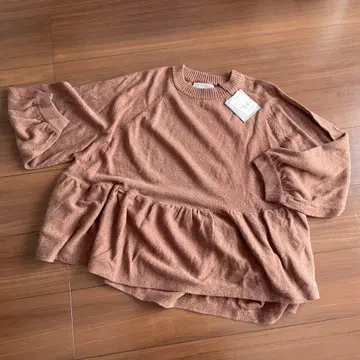 새상품 미사용 택 포함 tip top IRIEY 니트 브라운