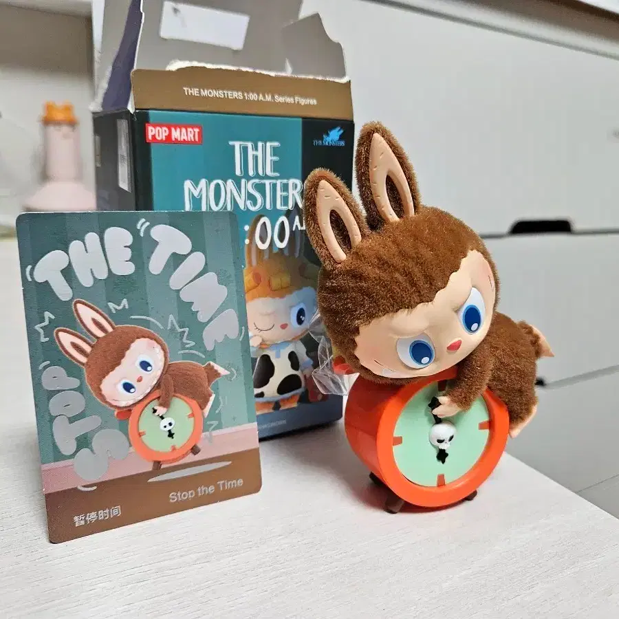 ポップマート ラブブ 새벽한시 フィギュア - ポップの時間