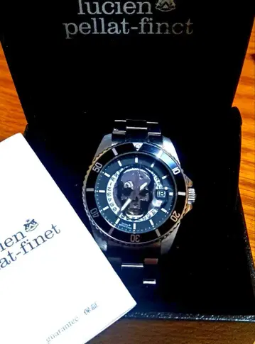 루시안 페라피네 스컬 다이얼 다이버 데이트 AT 남성용 손목시계 작동품