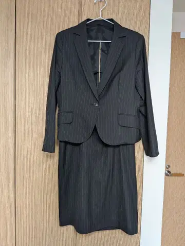 스트라이프 스커트 수트