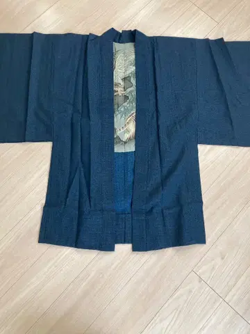 다크 네이비 하카마 호랑이와 매 디자인