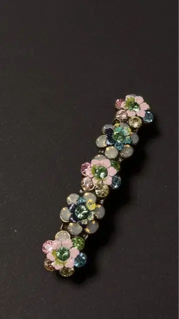 새상품급! 미하엘 네그린 꽃 모티브 머리핀