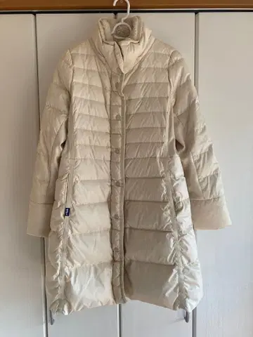 휠라 다운 코트