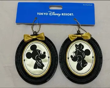 새상품 도쿄 디즈니 와펜 배지 키링 실루엣 미키 미니