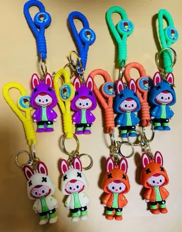 러브브 키링 8개 하자품