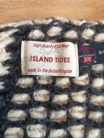 ISLAND TIDES 울 머플러