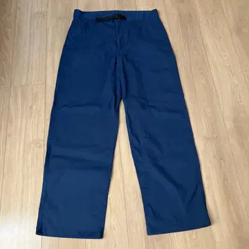 네이비 치노 팬츠 스트레이트 레그