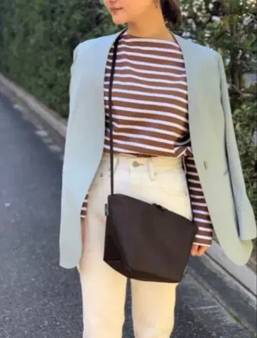 [ 새상품급 ] 에르베샤 펠리에 빅 미니백 느와르 블랙 그린라벨 별주