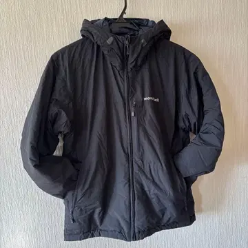 mont-bell 블랙 다운 자켓 후드 부착