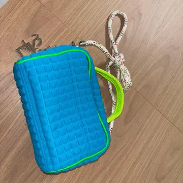 L4k3 숄더백 파랑