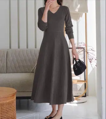 코우베레타스 KOBE LETTUCE 핏&플레어 니트 원피스 그레이