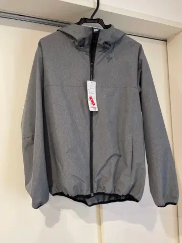 그레이 후드 부착 브레이커