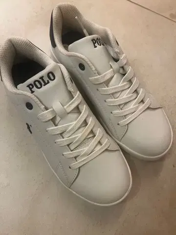 Polo 화이트 스니커즈 36