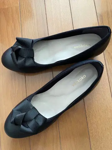 velikoko 블랙 리본 펌프스 25.0 W