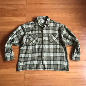 SUNDAYS BEST DOWN TOWN FLANNEL SHIRT