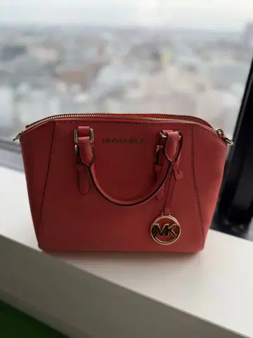 Michael Kors 핑크 핸드백 마이클코어스