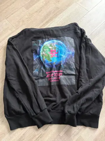 하마사키 아유미 아시아 투어 2021-2022 후드 부착 맨투맨