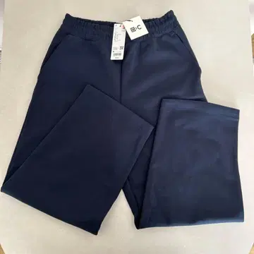 UNIQLO:C 맨투맨 와이드 팬츠 M 사이즈 네이비
