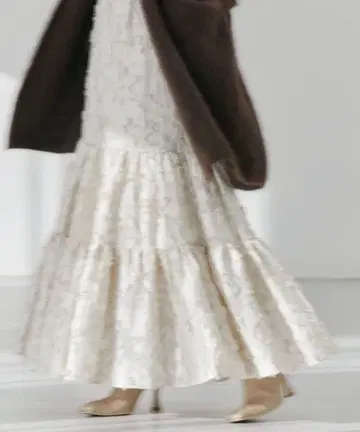 anuans 오리지널 자카드 캉캉 스커트 ( 아이보리 )