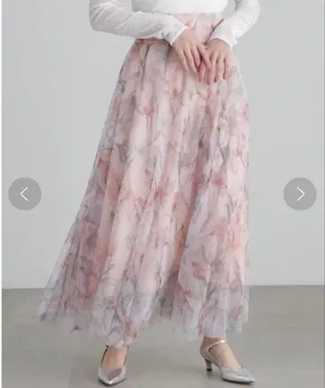 질스튜어트 플라워 프린트 샤샤 스커트 사이즈 2 M