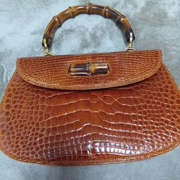 브라운 크로커다일풍 핸드백