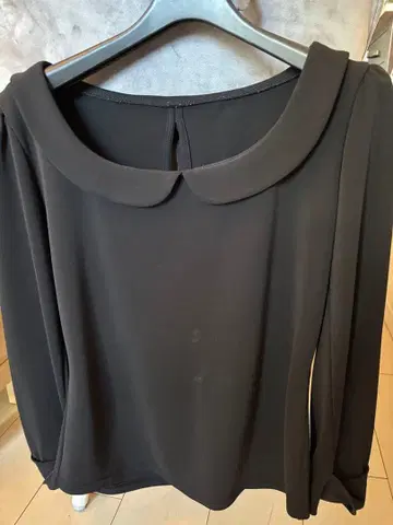 FOXEY NEW YORK 블랙 오부소매 블라우스