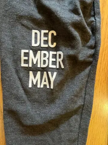 디셈버 메이 레깅스