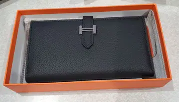 블랙 가죽 장지갑 수납 가방 포함