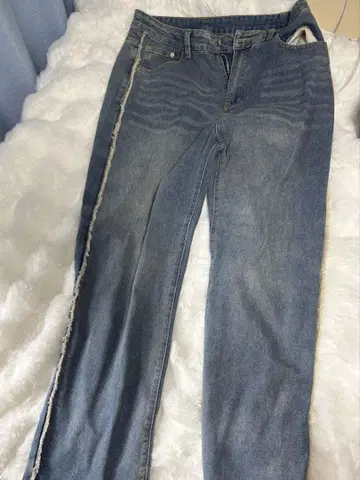 사이드 큐빅 스트레이트 데님