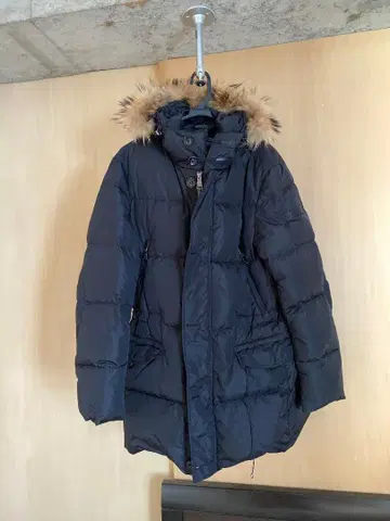 PEUTEREY 다운 자켓 M 블랙 퍼 포함