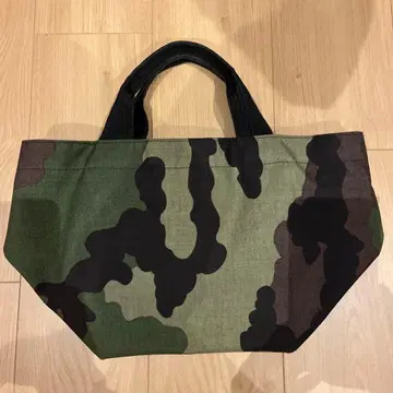 엘베 카모 패턴 보트형 토트 M
